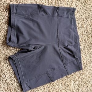 lululemon athletica gray purple Athletic wonder shorts size 12